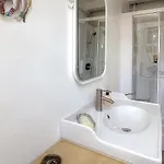 Le Bain Aux Plantes *