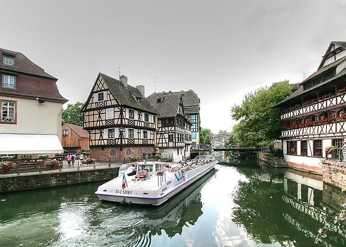 Le Bain Aux Plantes Lejlighed Strasbourg